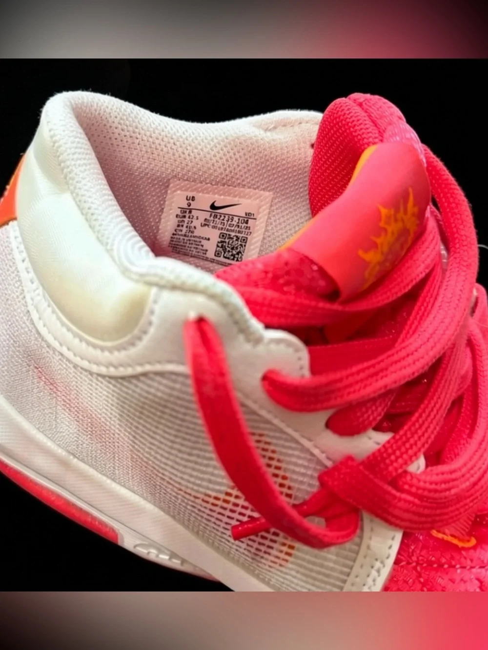 Nike LeBron Witness 8 Dunkin Donuts White Aster Pink Men's Size 9 NWT